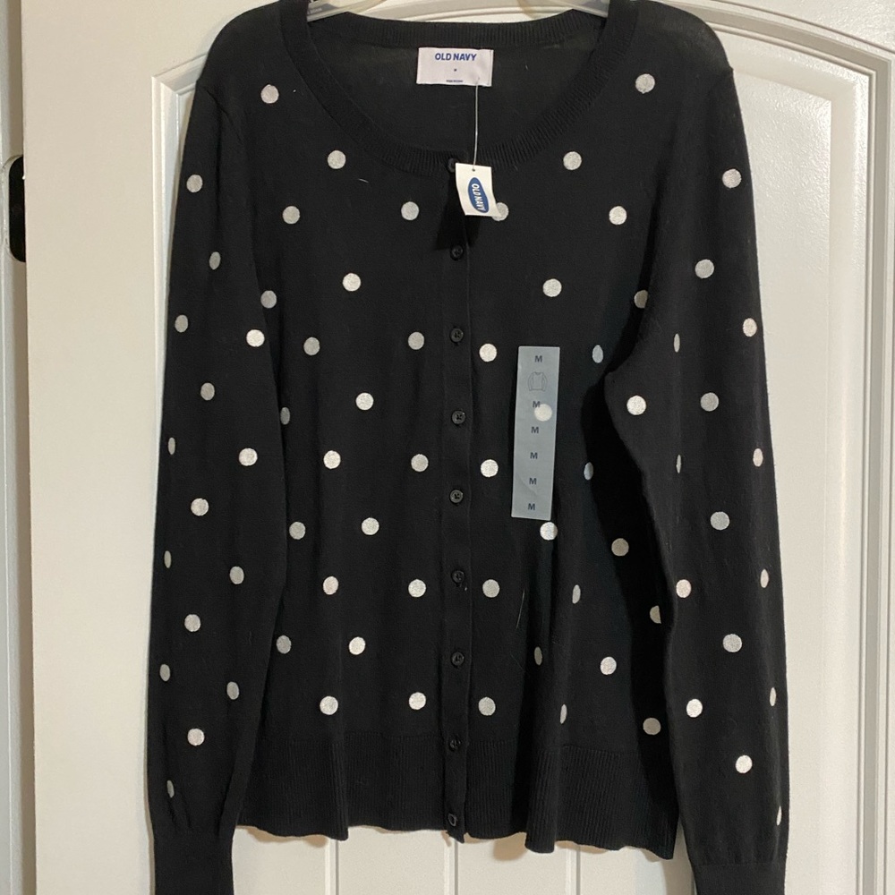 Old navy button up cardigan. NWT size M